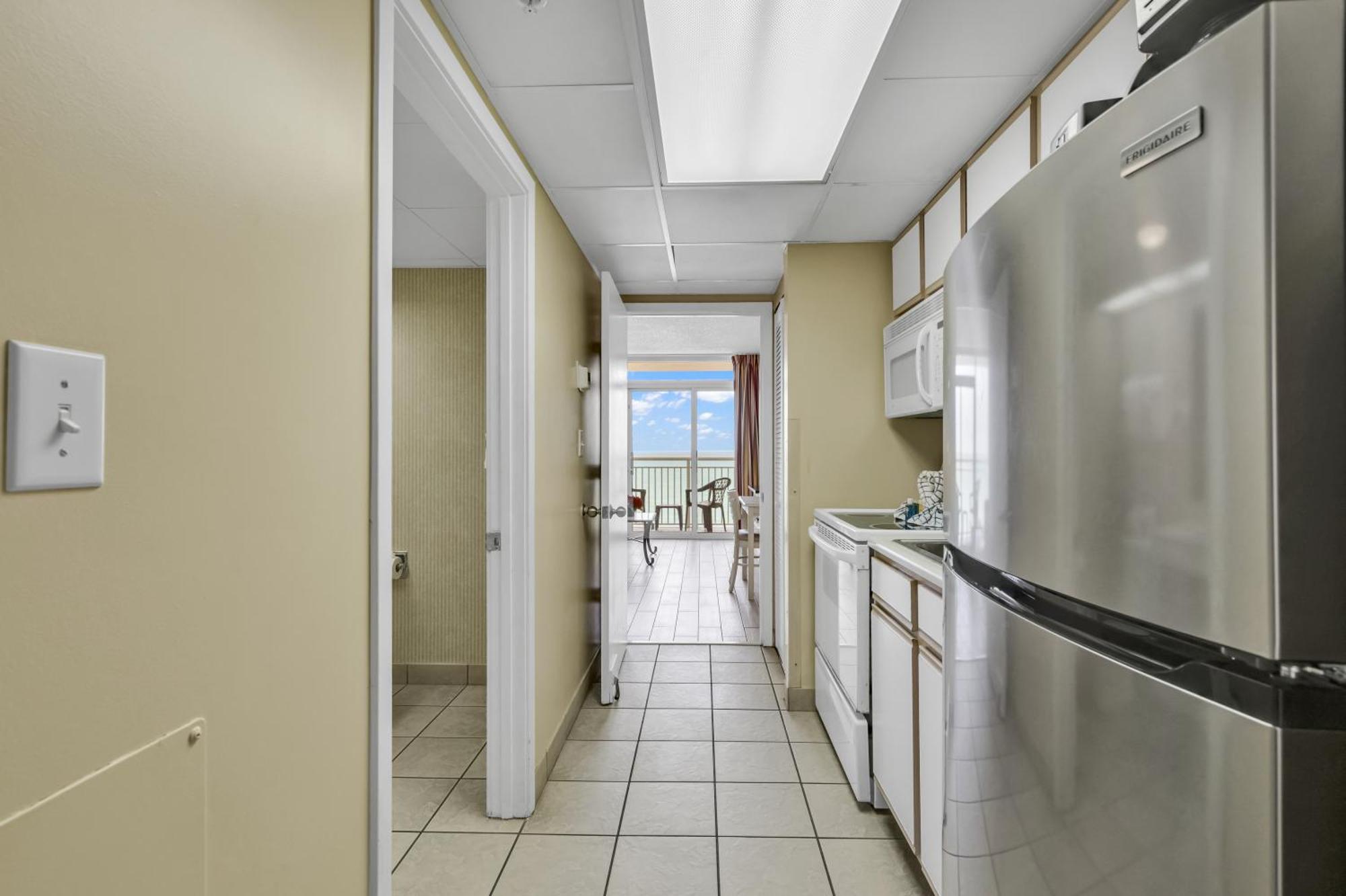 Oceanfront Condo Camelot By The Sea Myrtle Beach Exterior photo